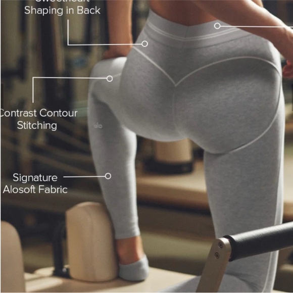 Alo Yoga Alosoft High-Waist Heart Throb leggings AND Highlight Bra Tank Set - Picture 2 of 5